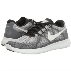 Nike Free RN 2017 Running Sneaker